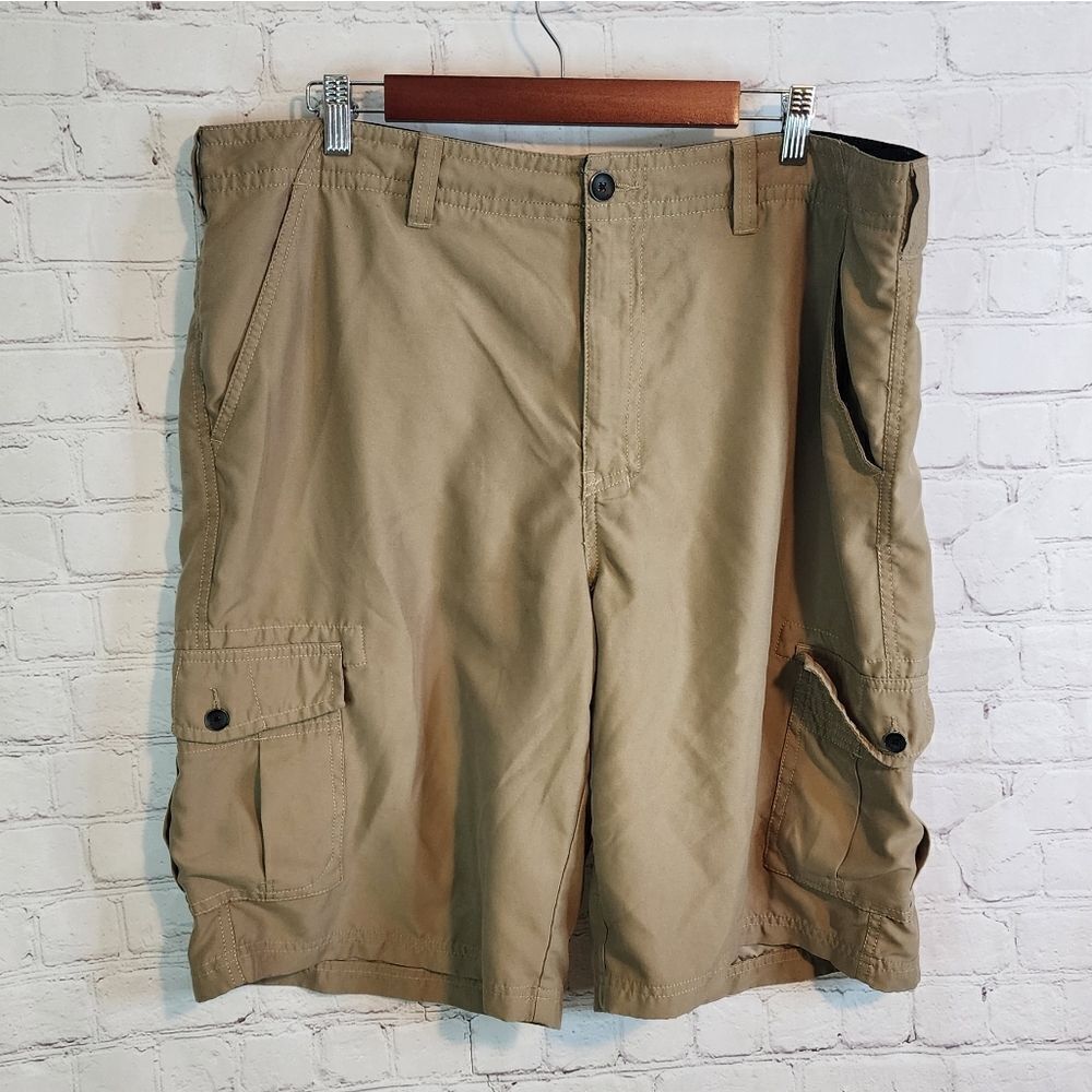 Men's Tony Hawk hybrid cargo short, size 40